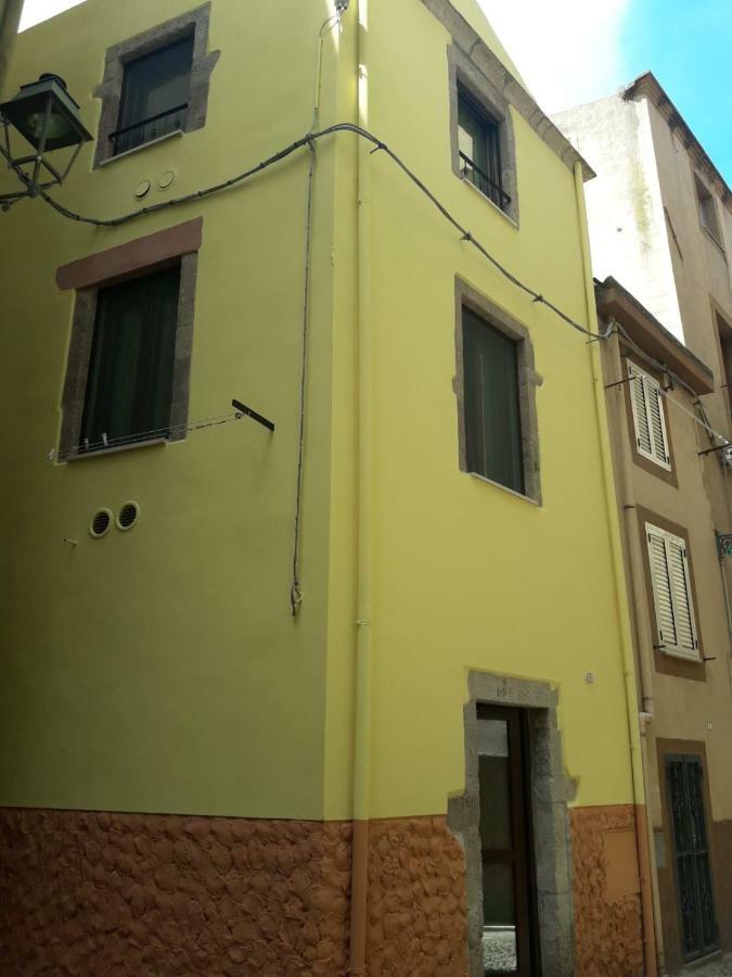 Casa Graci Hotel Bosa Kültér fotó